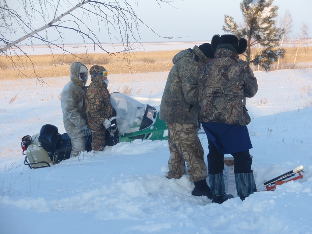 Снегоход на огневой позиции